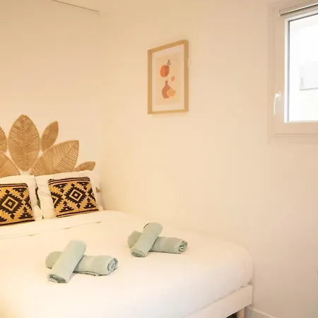 Appartement Avec Parking Zenith Caen